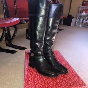 Tory Burch Brita boot size 7